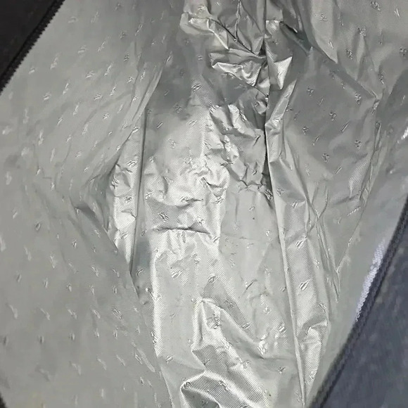 Insulated Beach Tote - Picture 5 of 6